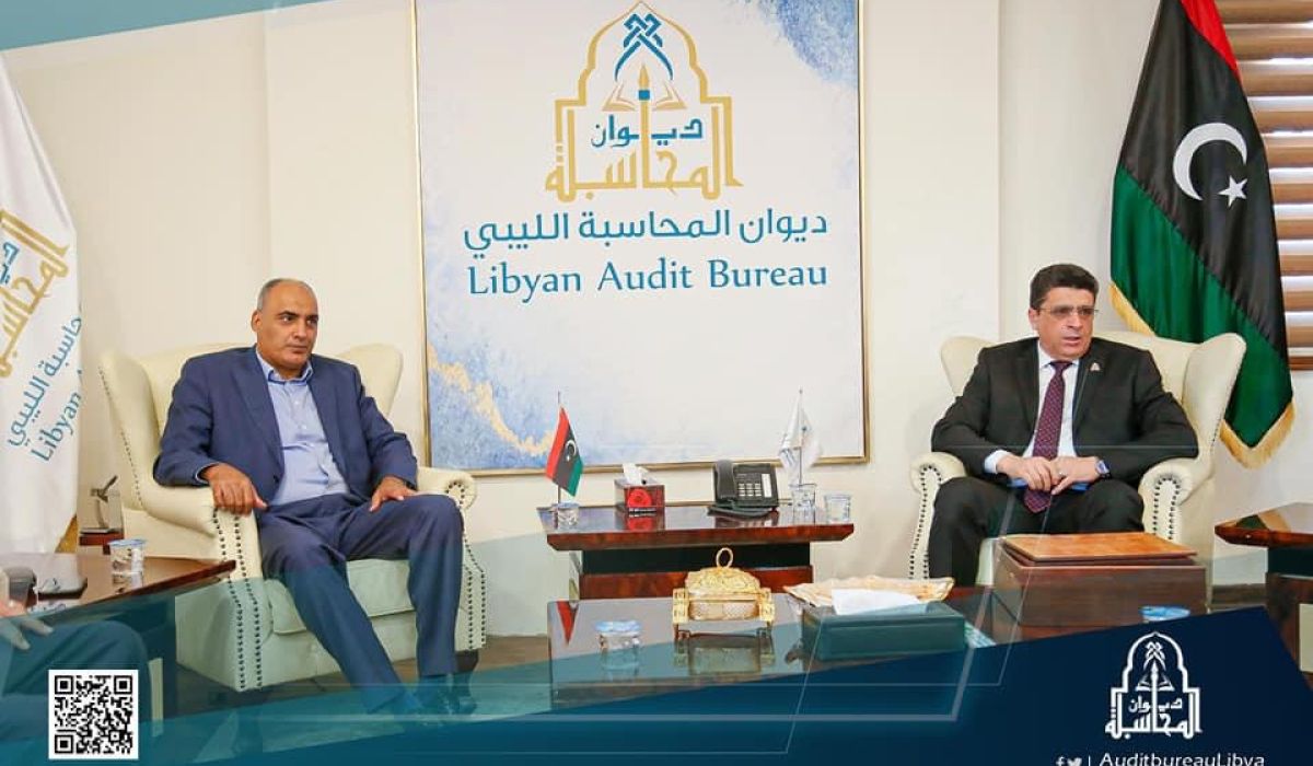 "شكشك" يبحث سُبل استكمال المشاريع المتوقفة بالقطاع الصحي داخل مدينة صبراتة