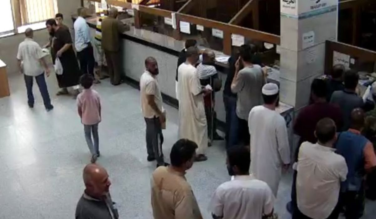 مصرف الجمهورية فرع أحمد الشريف بمصراتة يرفع سقف السحب إلى 50 ألف دينار