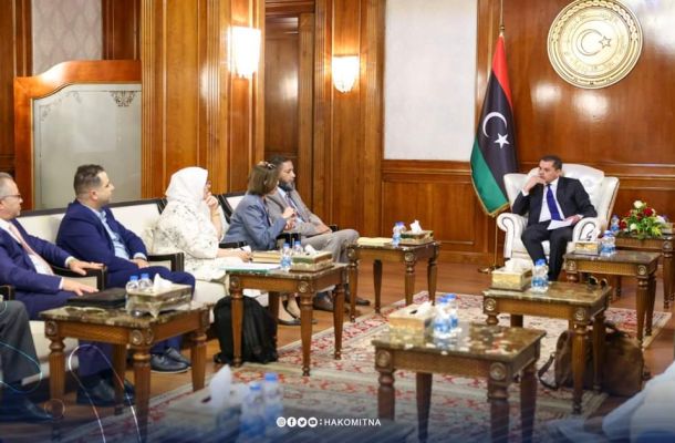 أبو ستة يبحث مع السفير الهولندي تعزيز التعاون الاقتصادي بين ليبيا وهولندا