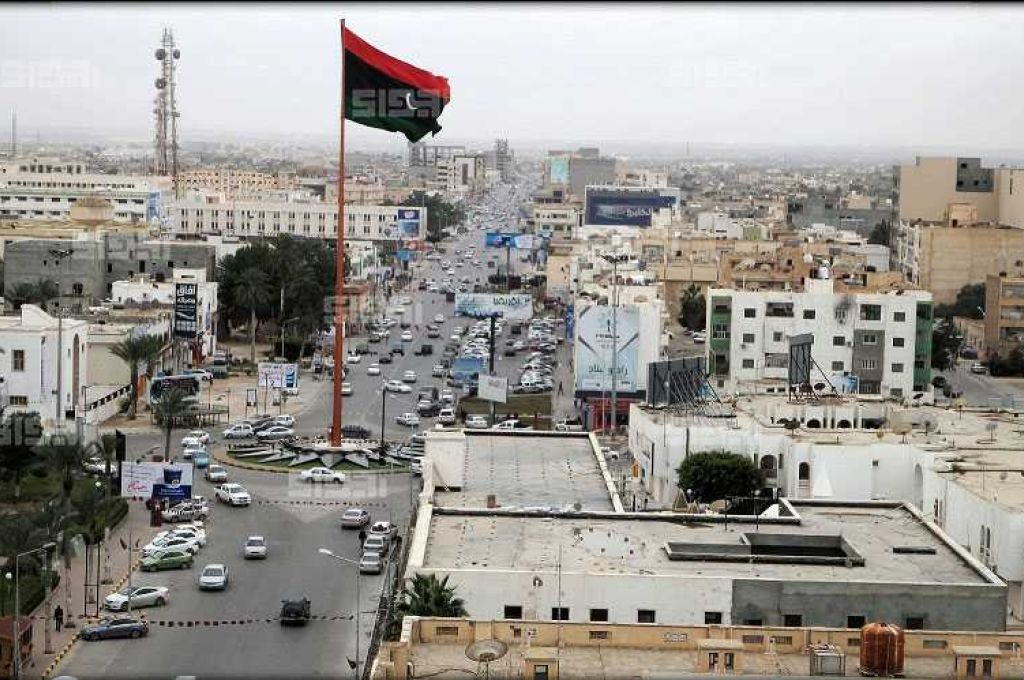 الحرس البلدي غريان يضبط سلعًا منتهية الصلاحية