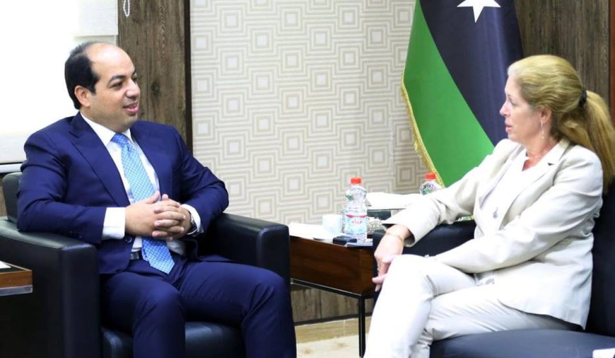 معيتيق يناقش مع "ويليامز" وقف التصعد العسكري بسرت وإعادة ضخ النفط ومراجعة حسابات المركزيين