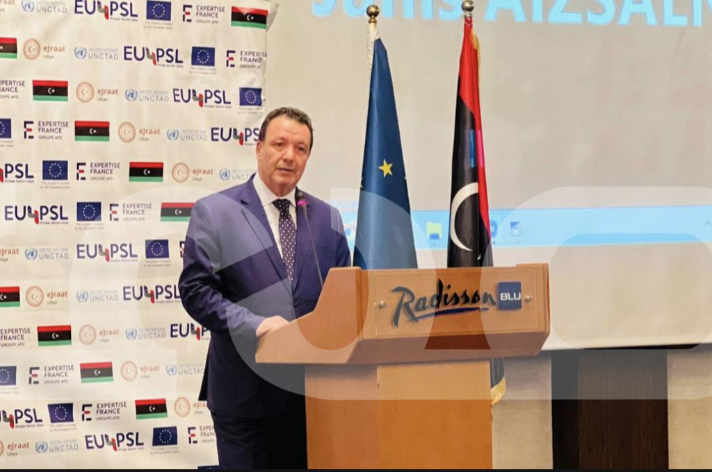 مجلة أمريكية تكشف عن حقائق حول تجنيد مكتبٍ "لارمو" لاسترداد الأصول الليبية شخصياتٍ أمريكية للبحث عن أموال القذافي