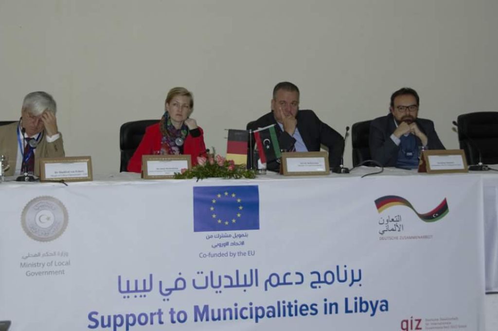 252 مليون دينار في طريقها إلى المصارف التجارية بالمنطقة الشرقية