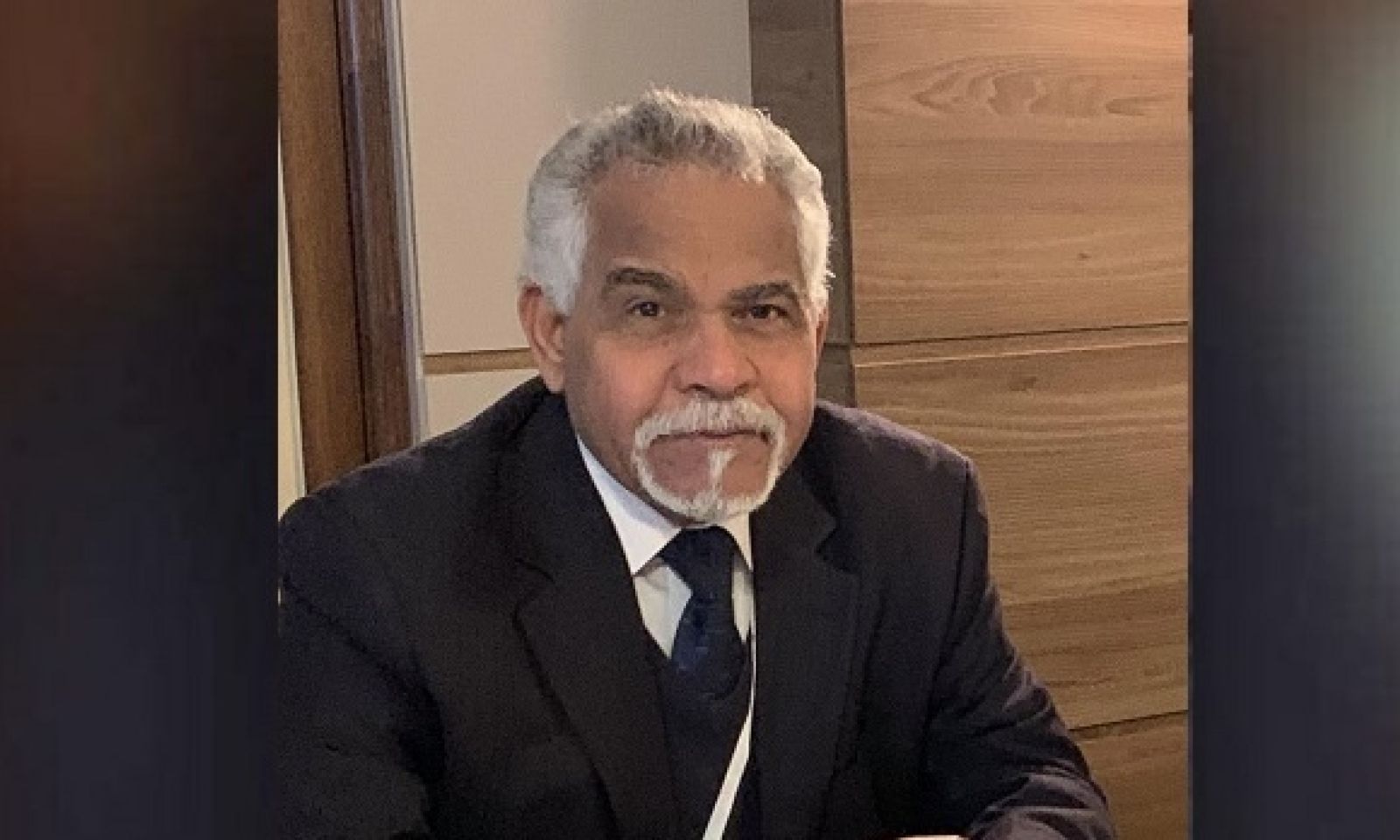 "أبوسنينة": تداعيات تدني أسعار النفط الخام لتلامس هامش 70 دولار للبرميل لأول مرة منذ عام 2021