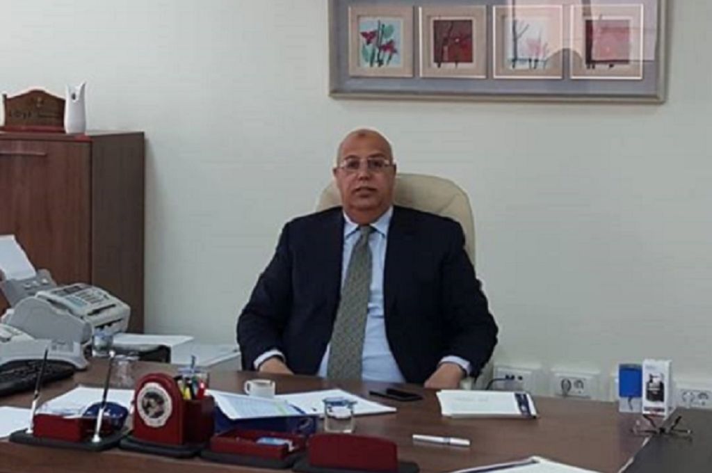 حسني بي يكتب "أفيقوا .. استبدلوا الدعم نقدا و اقتصادنا ينتعش انتعاشا غير مسبوق"