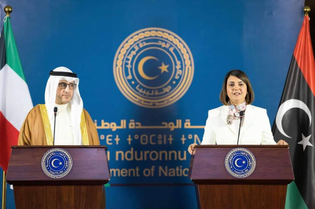 المنقوش تؤكد مناقشة عودة السفارة الكويتية وعودة الخطوط الجوية بين البلدين