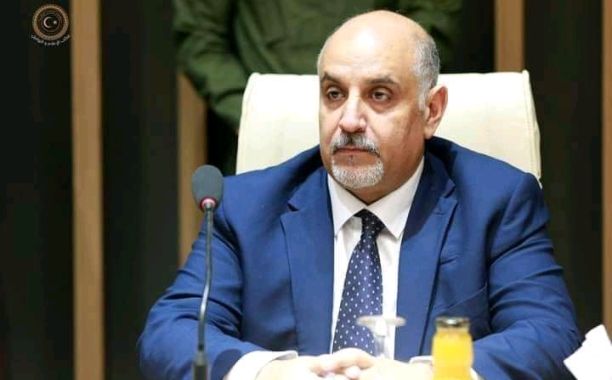 خاص.. مصادر بالمركزي تكشف لصدى توريد شحنات عملة أجنبية لتوزيعها على المصارف وبيعها للمواطن جزء من مخصصات الأغراض الشخصية