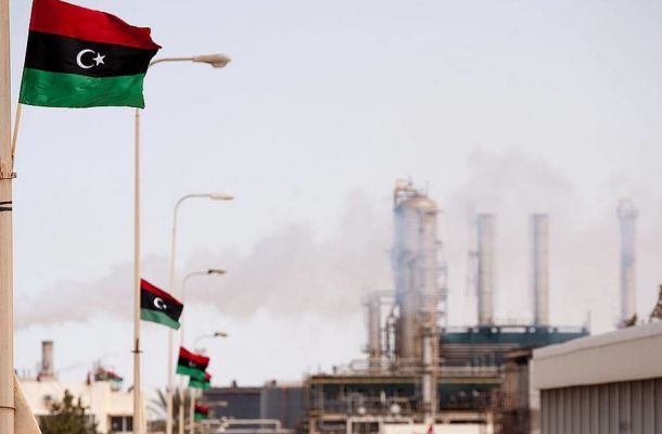 "أفريكا كونفيدنشال" تكشف عن ما تعرض له منسلي مدير مكتب لارمو لإسترداد الأموال الليبية لإجباره على تسليم وثائق تخص الأموال المجمدة