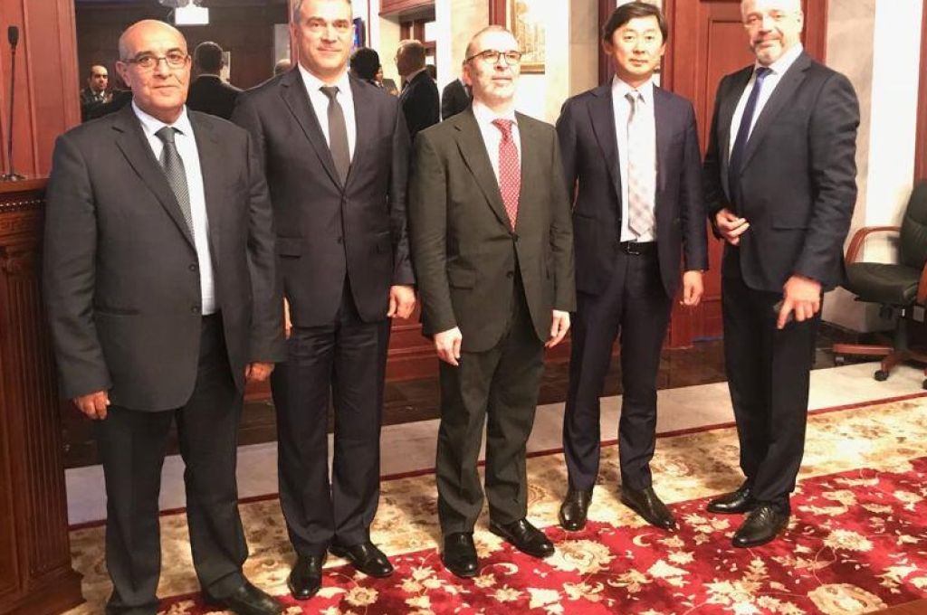 وزير المالية المفوض أسامة حماد يرحب بقرار الرئاسي بتسمية مفوض جديد للوزارة