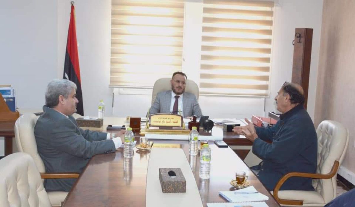 وزير الصناعة والمعادن بحكومة الوحدة الوطنية يؤكد على دعم الوزارة للقطاع الخاص
