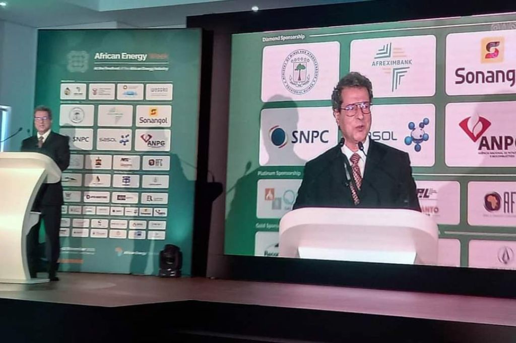 وزير النفط: نعاني من نقص في إنتاج الوقود من حيث التكرير وصناعة البتروكيماويات