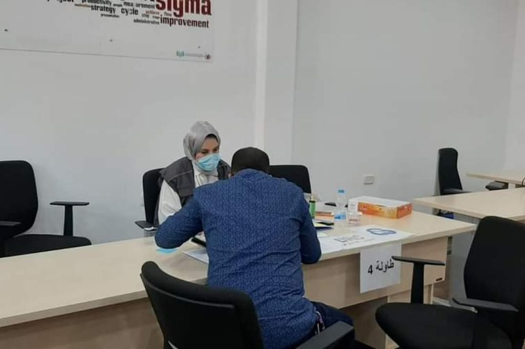 موظف سابق يتحدث عن تجاوزات بالشركة الليبية للحديد والصلب ويطالبها بمنح فرصة للتجار