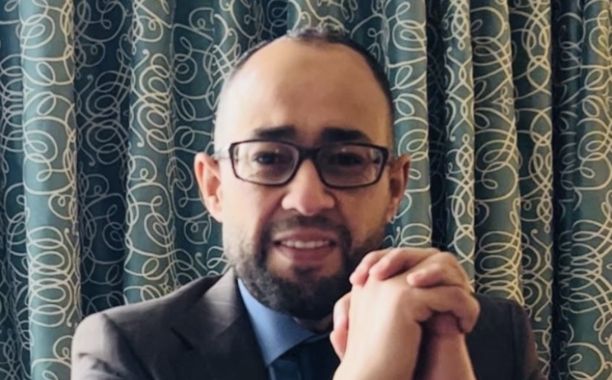 وزير الدولة لشؤون النازحين والمهجرين يجتمع مع رئيس بعثة المنظمة الدولية للهجرة في ليبيا