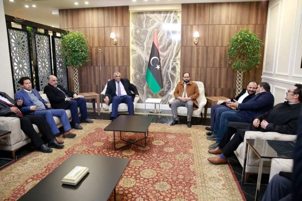 وزير العمل يناقش مع التعليم التقني إطلاق عدد من البرنامج المشتركة لتأهيل من يرغب في الإنخراط في سوق العمل