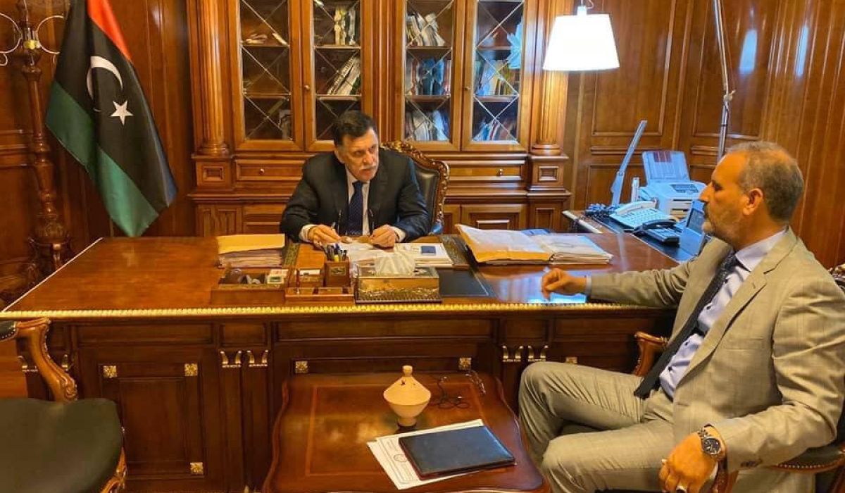 السراج يناقش مع بن عطية المشاكل التي تواجه بلدية تاجوراء