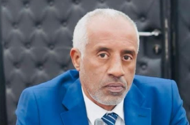"العكاري" متسائلاً: كيف تترك جهة واحدة فقط تصدر التقارير وتوضح الحقيقة للمجتمع وتستخدم جزء من احتياطياتها لكي تخفف من مخاطر السوق الموازي!!