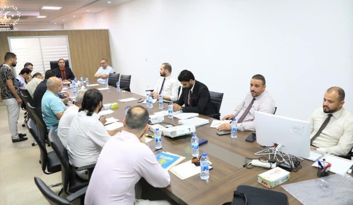 "شكري" يطالب مصرف المتوسط بضرورة تفعيل انظمة الرقابة الداخلية للمصرف