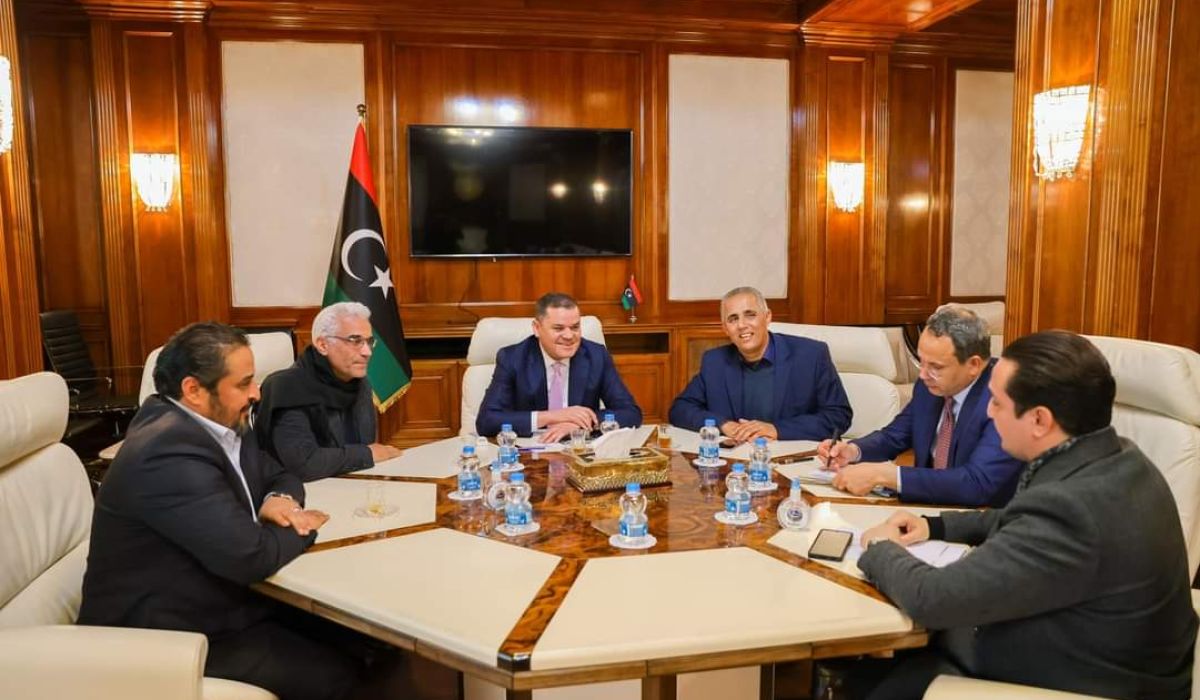 "الدبيبة" يجتمع مع عددًا من مراقبي التربية والتعليم بالمنطقة الشرقية