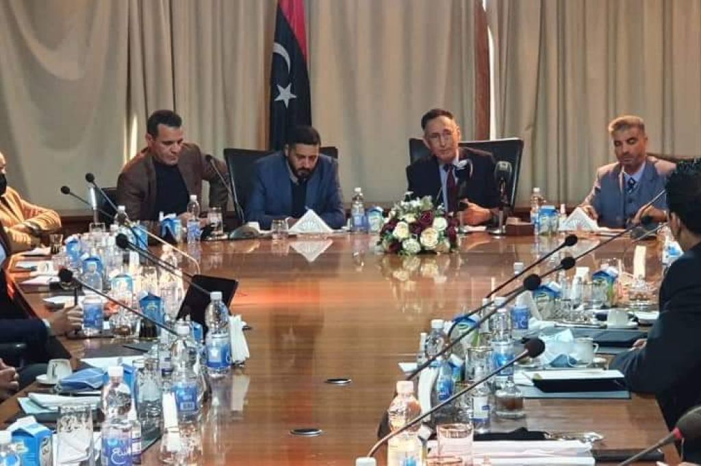 التجارة والتنمية يستنكر قيام الحكومة بنسبها مشروع خاص به .. ويوضح