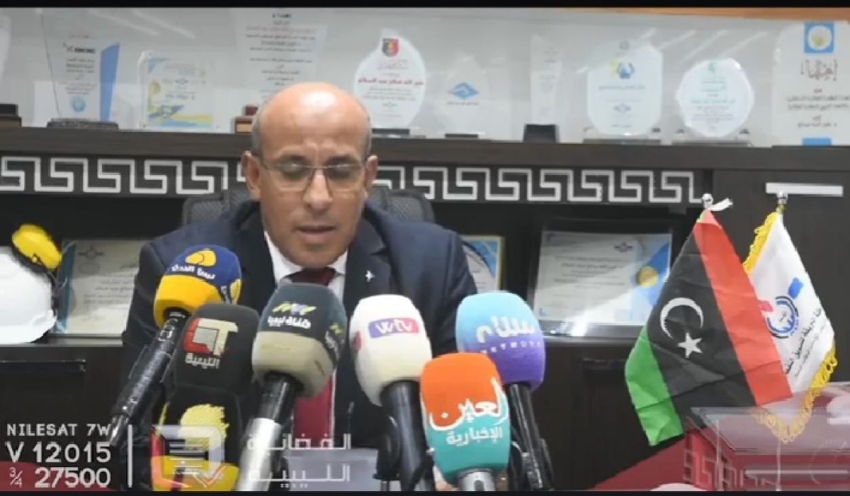 "خير الله" يتهم "صنع الله" بتأجيج الصراع بين الشرق والغرب