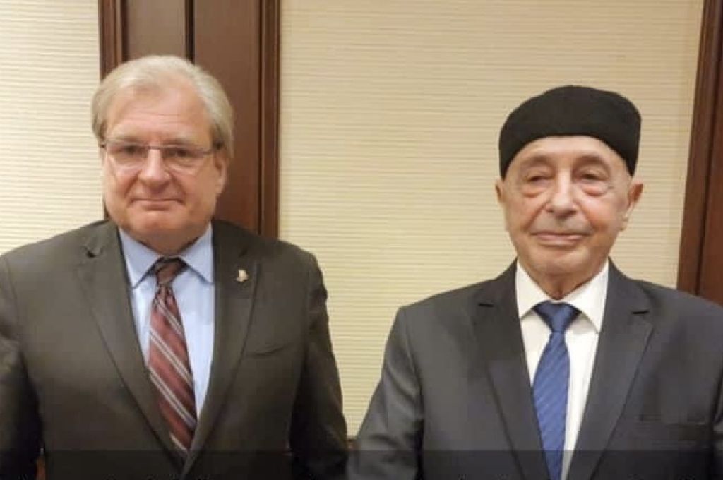خاص: إذاعة مسموعة للاتصالات تغطّي كافة أنحاء البلاد .. أحد المسؤولين يفصح عن تفاصيل التصّور الموضوع بهذا الشأن