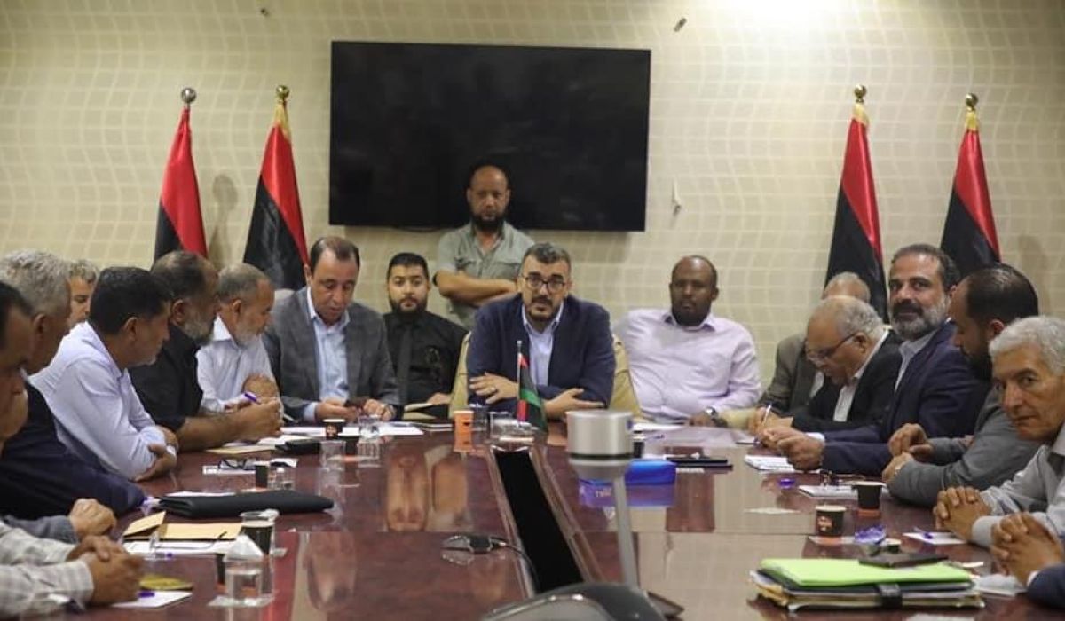 "التومي" يبحث مع عمداء البلديات نقل الاختصاصات الخدمية