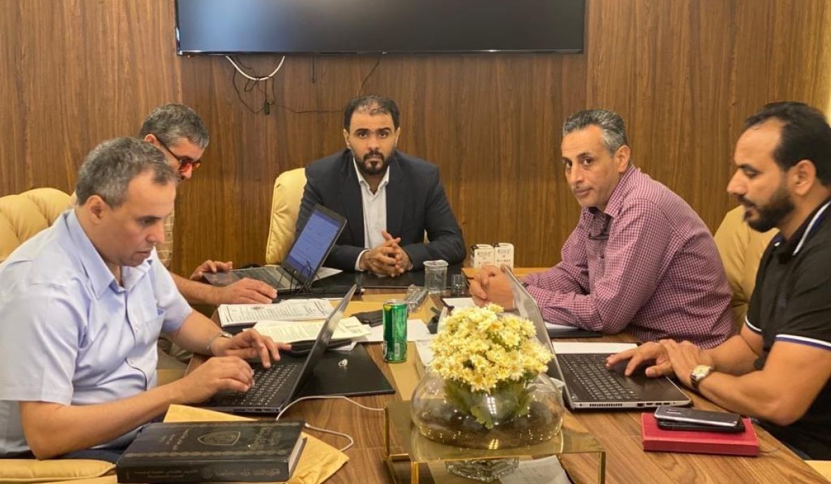 وزير التخطيط والمالية بالحكومة الليبية يدرس الملاحظات المقدمة بشأن مقترح مشروع قانون الميزانية