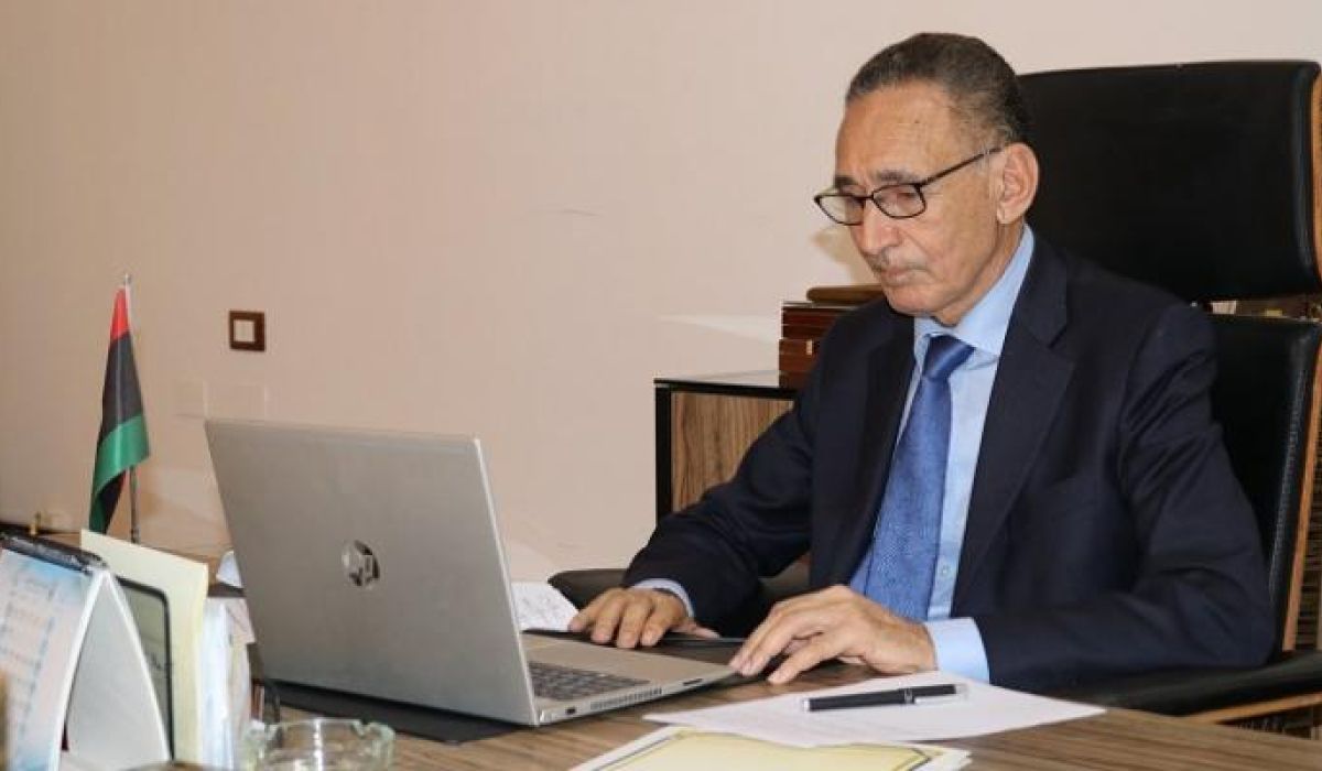 الحويج يصدر قراراً بحظر إستيراد أجهزة الكشف على المعادن بكافة أنواعها