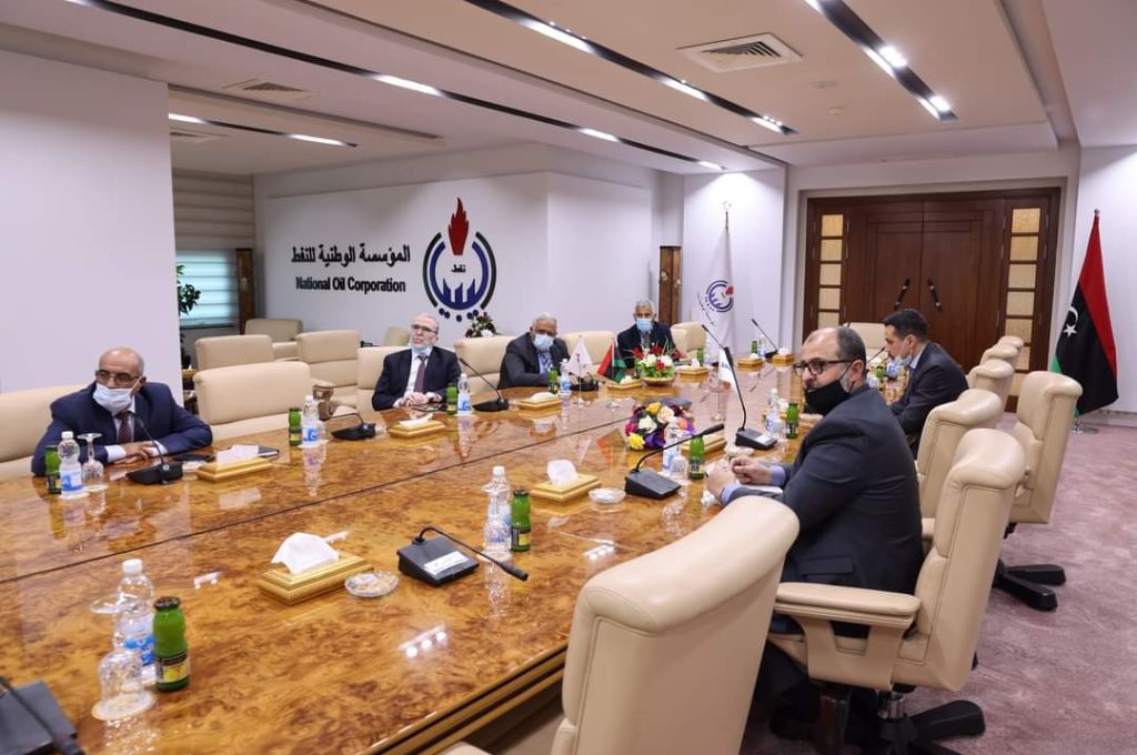 شحن مليون برميل نفط عبر الزويتينة بعد إغلاق مؤقت للموانئ