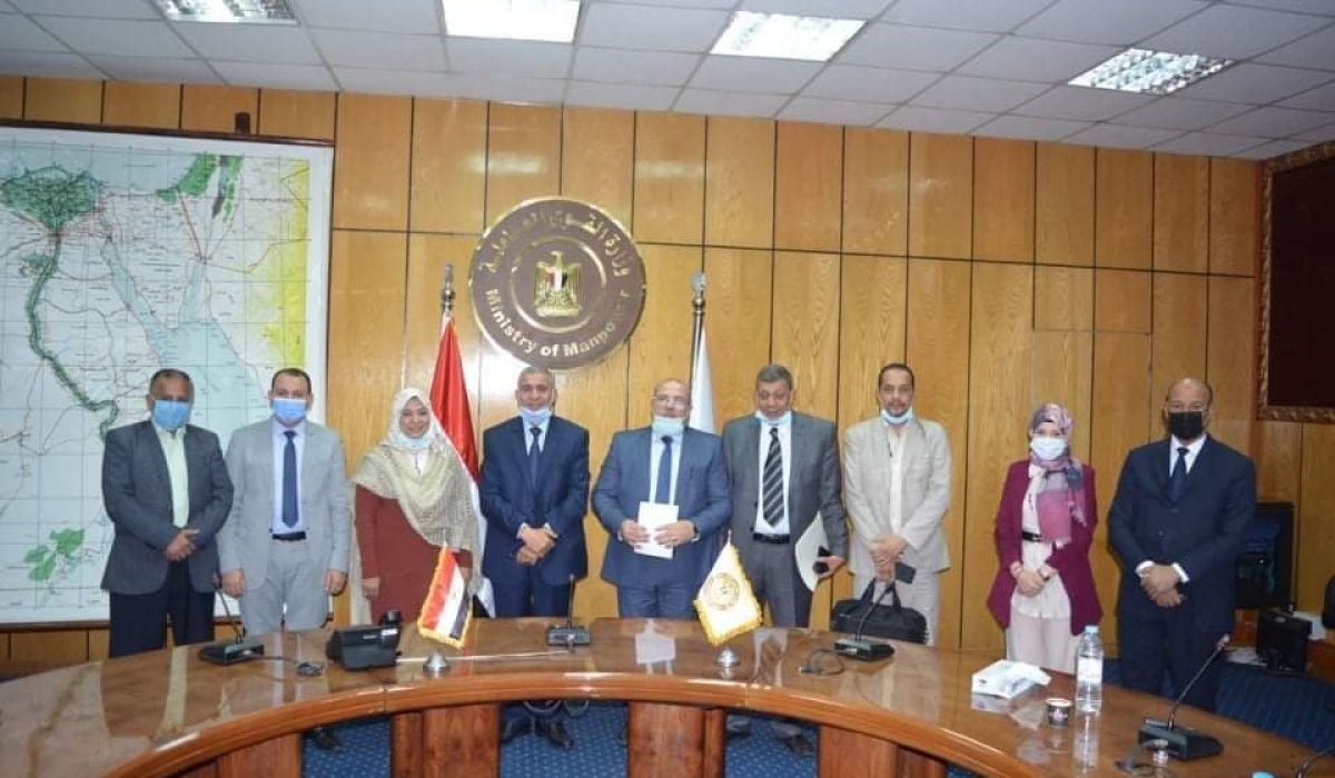 اجتماع بين عدد من المسؤولين الليبيين ووزارة القوى العاملة بمصر ..تعرف على تفاصيله