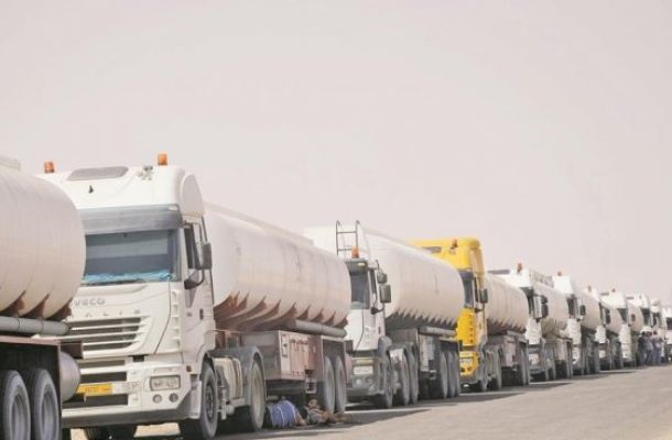صنع الله : سيطرة "المارق الجضران" على الموانئ النفطية سيكلف ليبيا خسائر بقيمة 880 مليون دولار شهريا
