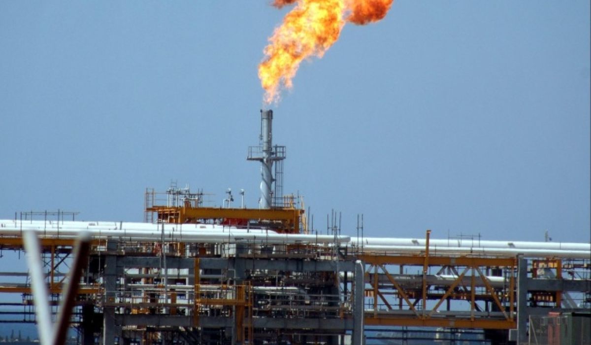 توتال إنرجي وإيني تستثمران المليارات في مشاريع النفط الليبي