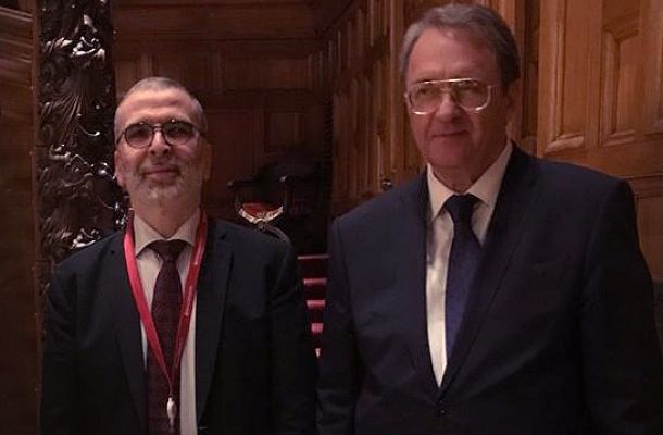 الوطنية للنفط تبحث فرص التعاون مع شركة روسجيو الروسية