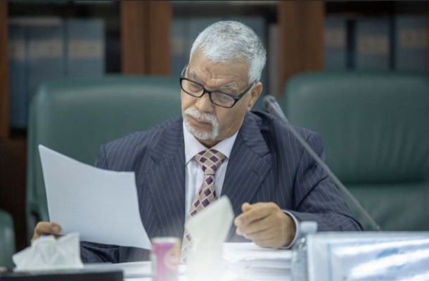 لجنة متابعة ميزانية النفط تعقد اجتماعاً لمتابعة تنفيذ الخطة التطويرية للمؤسسة