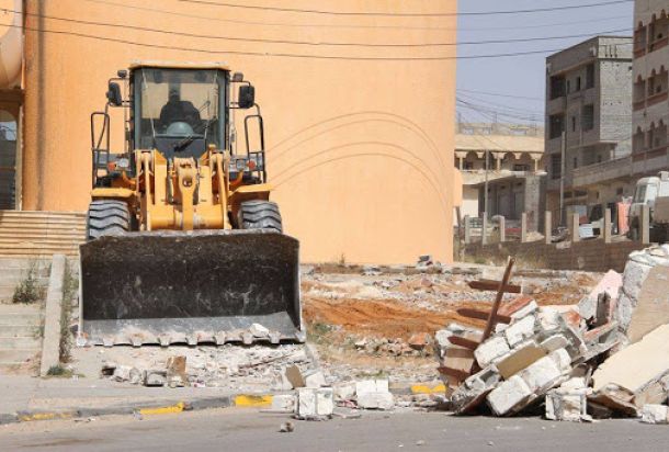 أفريكا إنتليجنس تكشف عن شركة أمريكية تلاحق ديون "خميس" نجل القذافي.. وتروي التفاصيل