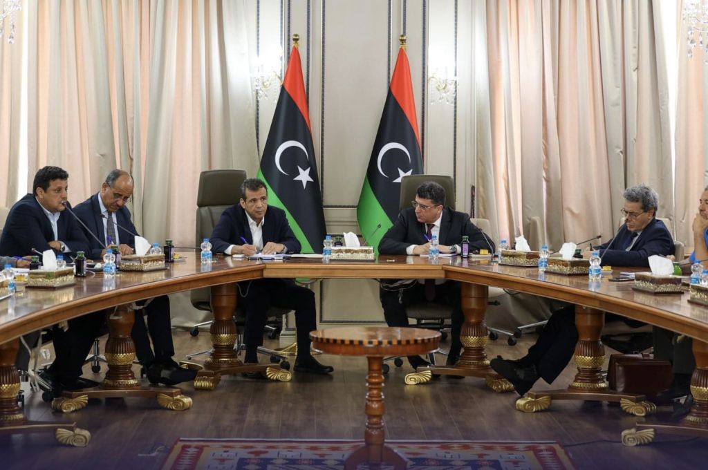 حكومة الوحدة الوطنية تصدر تعليماتها بضرورة صرف المنحة السنوية للطلبة
