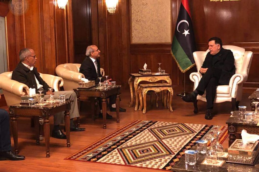 البريقة تُعلن عن حاجتها لتكليف سائقي شاحنات لنقل الوقود إلى الجنوب