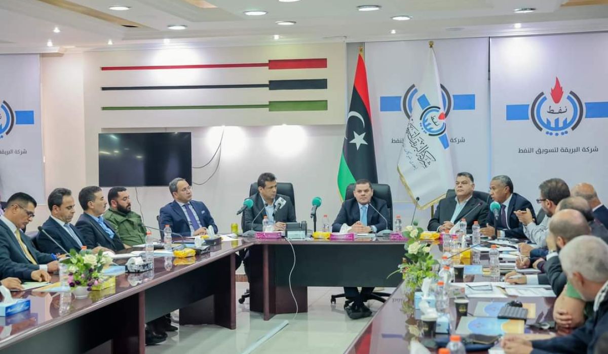 الدبيبة يبحث مشكلة توفر الوقود بالمنطقة الجنوبية