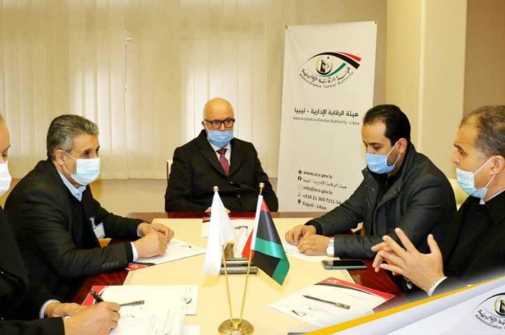 خاص.. "الأحجل" يصرح لصدى بخصوص دور المشروعات الصغرى ومتناهية الصغر المعنية بالأسر النازحة بالداخل