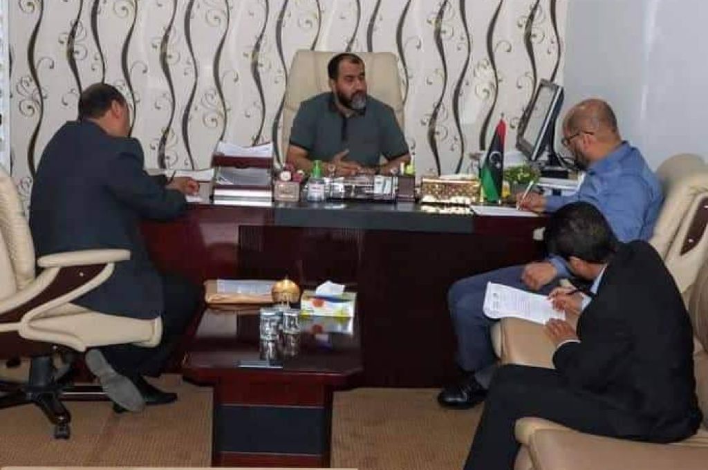 العمل والتأهيل تشارك في ورشة لتقييم مشروع تعزيز فرص التوظيف في ليبيا