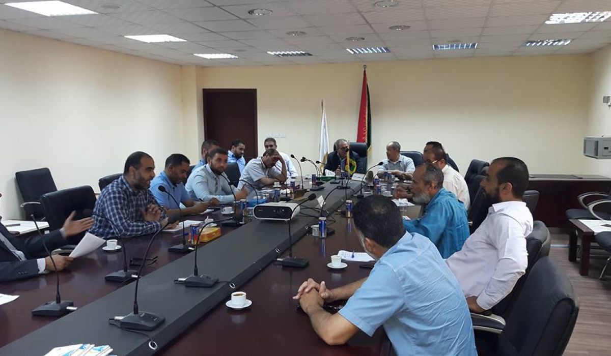 القابضة في اجتماع مع بلدية جنزور لبحث سبل التعاون ...