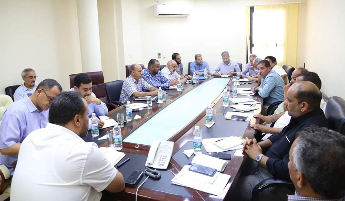 العامة للكهرباء تناقش كيفية البدء في صيانة الشبكة الكهربائية في غريان