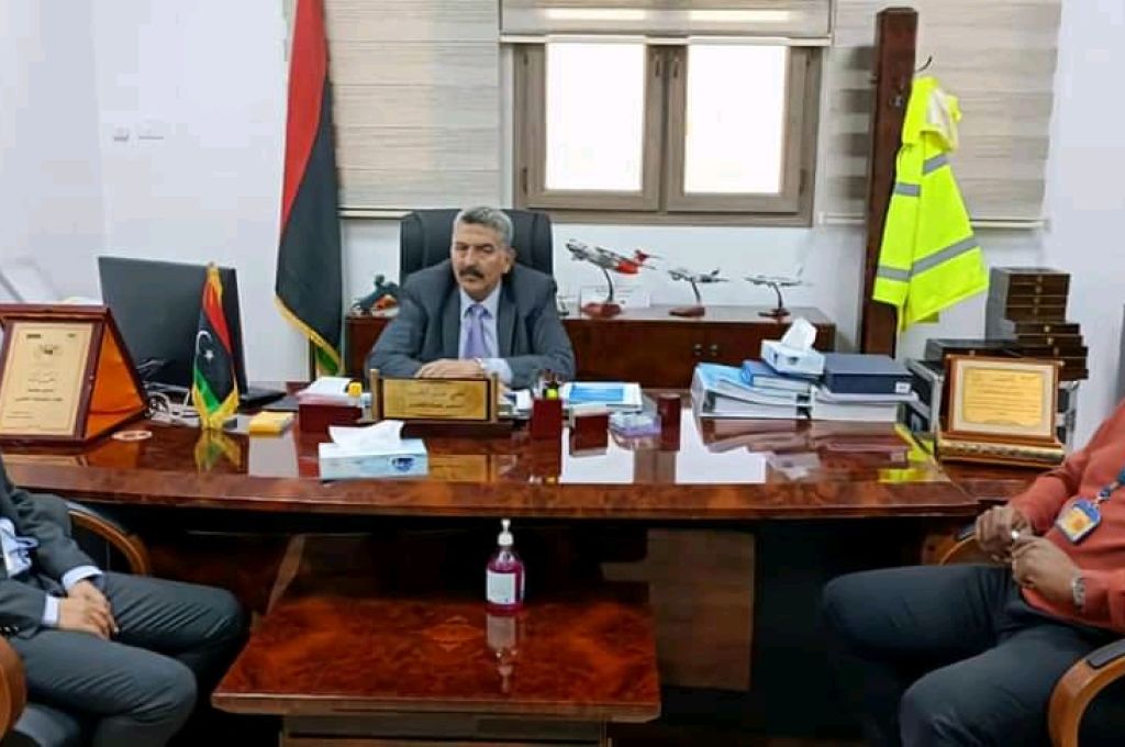 نائب رئيس الوزراء بالحكومة الليبية يجتمع مع مجلس التخطيط الوطني لمناقشة آلية توحيد المؤسسات