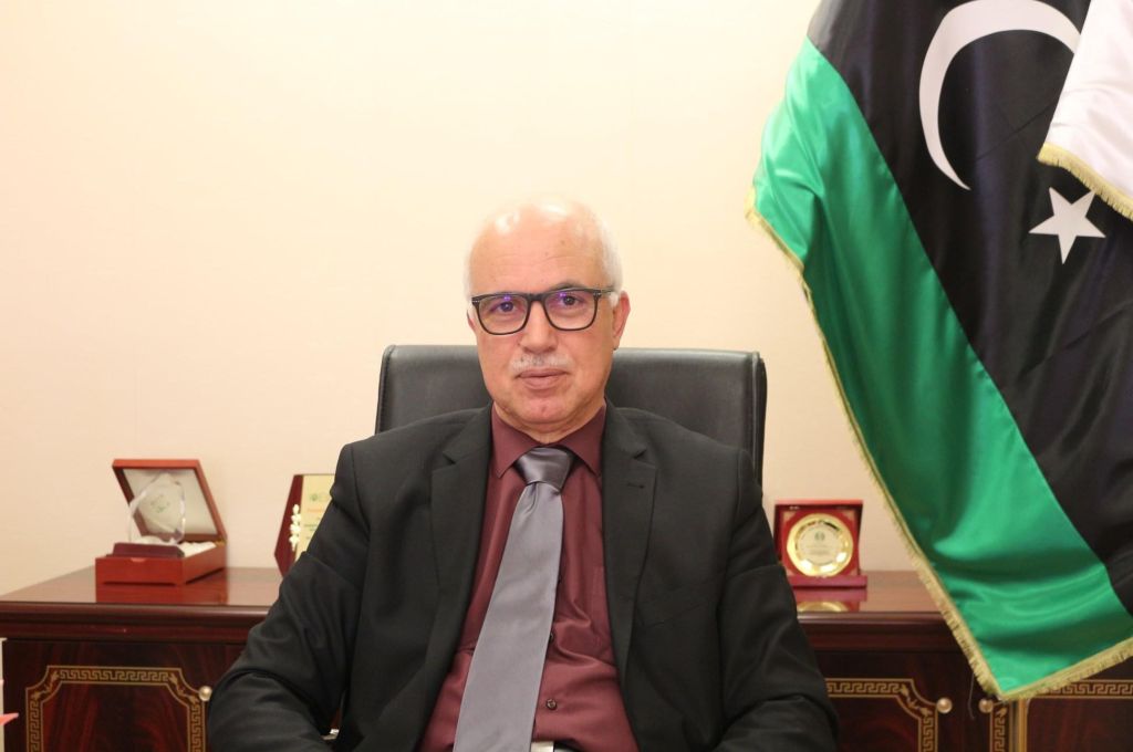 اللجنة الدائمة لتنظيم العمالة الأجنبية تعقد اجتماعها الدوري بطرابلس