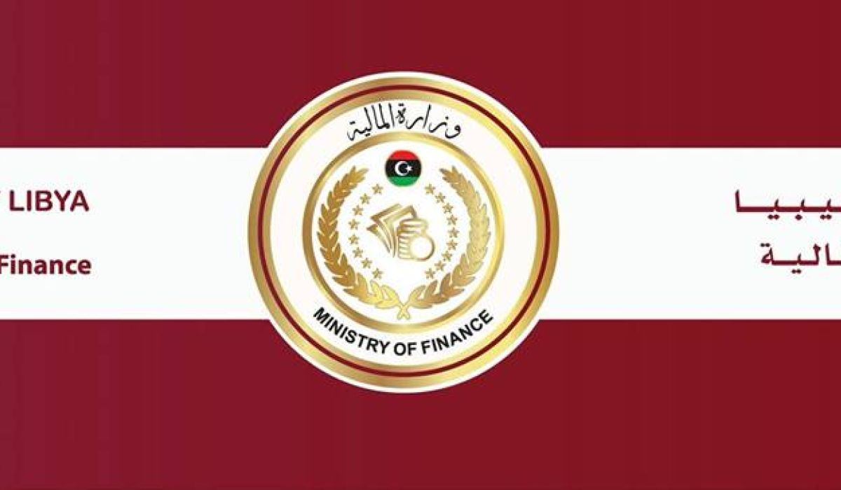 وزارة المالية تنفذ أذونات صرف مرتبات شهر سبتمبر