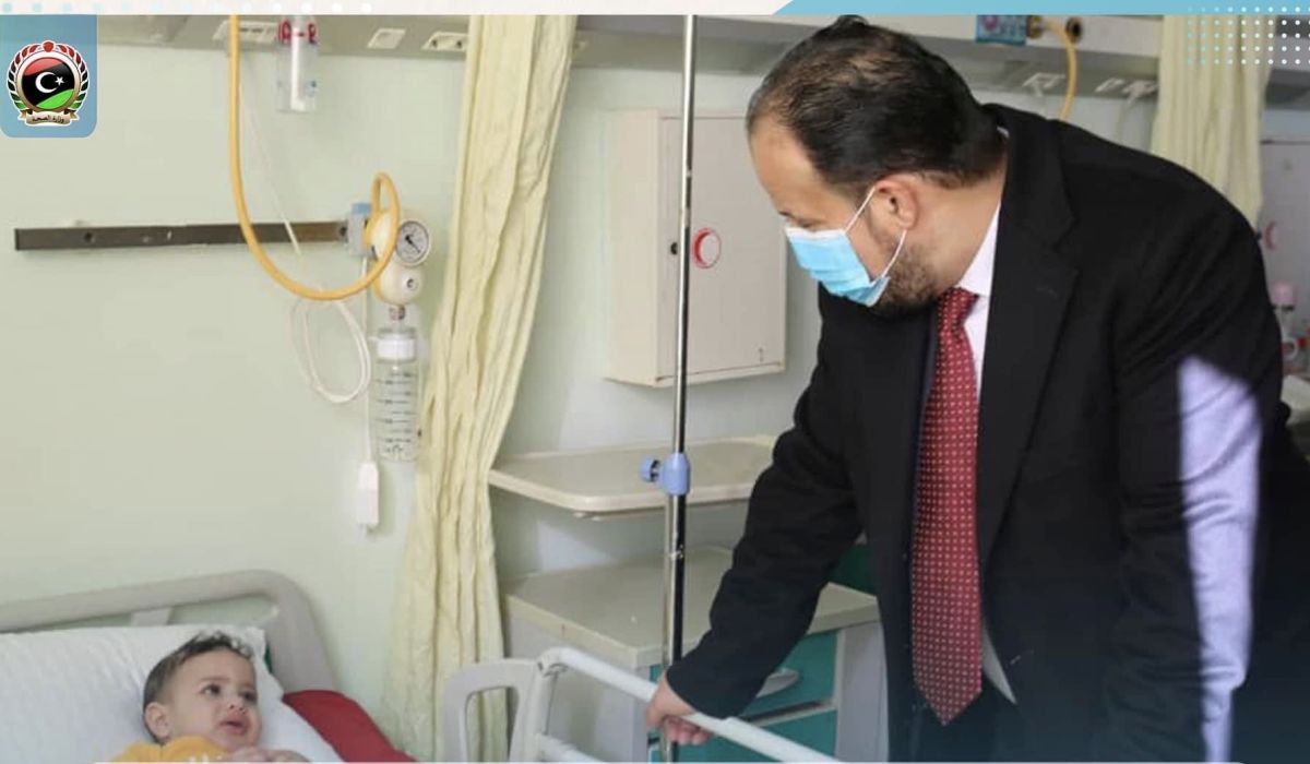 الزناتي يزور عدد من المستشفيات ومراكز العزل بالمنطقة الشرقية
