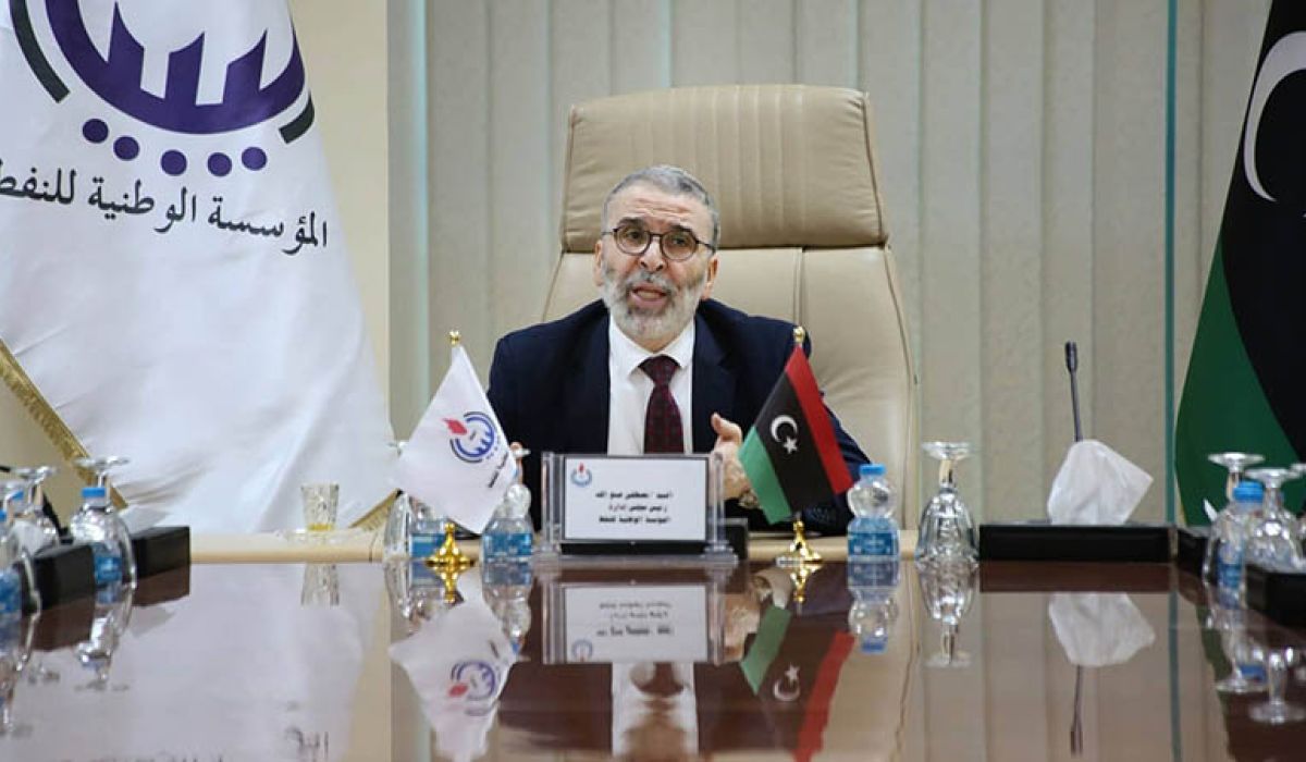 صنع الله يناقش مع رؤساء الشركات التابعة للمؤسسة الوطنية للنفط الاستعدادات الجارية لاستئناف التصدير