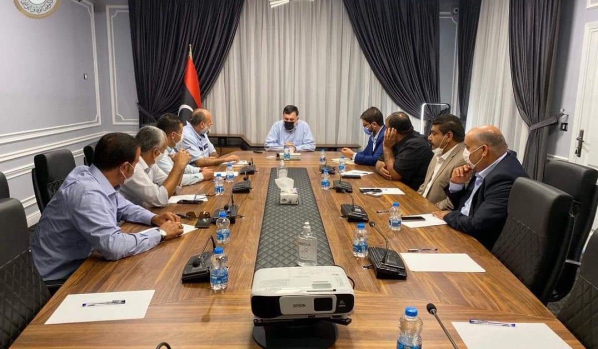 عدد من البلديات يطالبون الرئاسي بضرورة إجراء إصلاحات إدارية واقتصادية