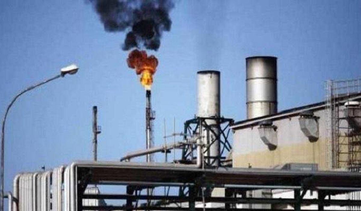 توقعات بإغلاق تصدير النفط من قبل مواطنين