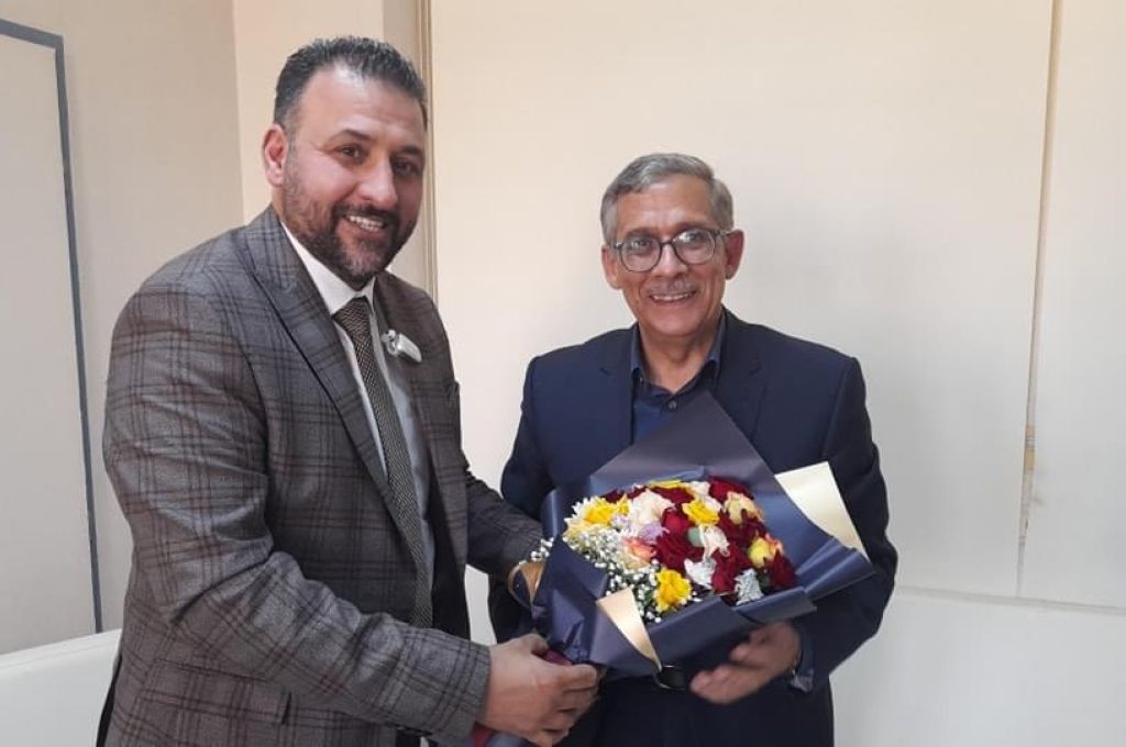 المنفي يعتمد عدداً من السفراء الليبيين بالخارج